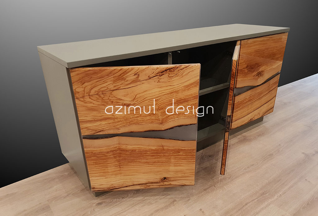 credenza in olivo
